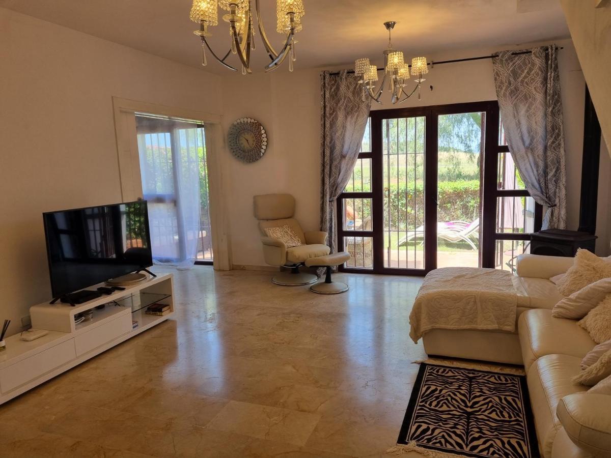 Casita Nuestra Villa อัลไกเดซา ภายนอก รูปภาพ